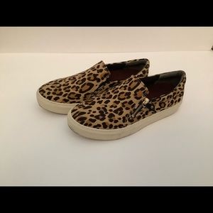 Dr. Scholl s No Chill Women s Slip on Sneakers 8.5